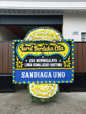 Papan Bunga Duka di Berok Nipah